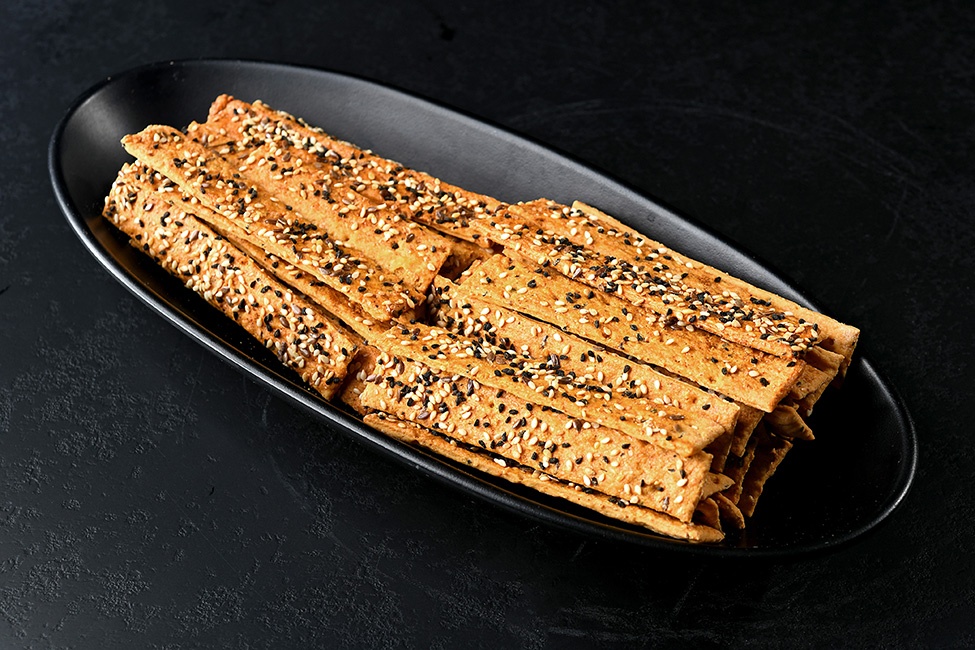 סטיקס עוגיות מלוחות במארז 